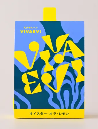 VivaEvi(ヴィヴァエビ）のパッケージ画像。オイスター・オラ・レモンは、スパーリングワインとの相性が良いえびが主原料のおせんべい。